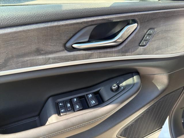 2025 Jeep Grand Cherokee L Limited 4x4