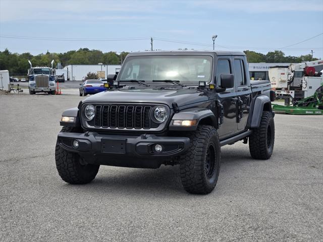2024 Jeep Gladiator Nighthawk
