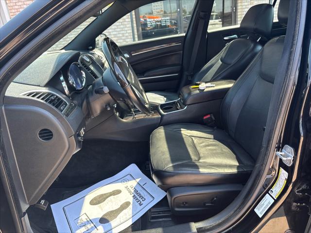 2014 Chrysler 300C 300C