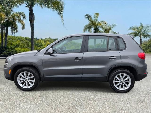 2017 Volkswagen Tiguan Limited 2.0T