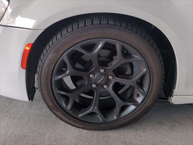 2020 Chrysler 300 300S