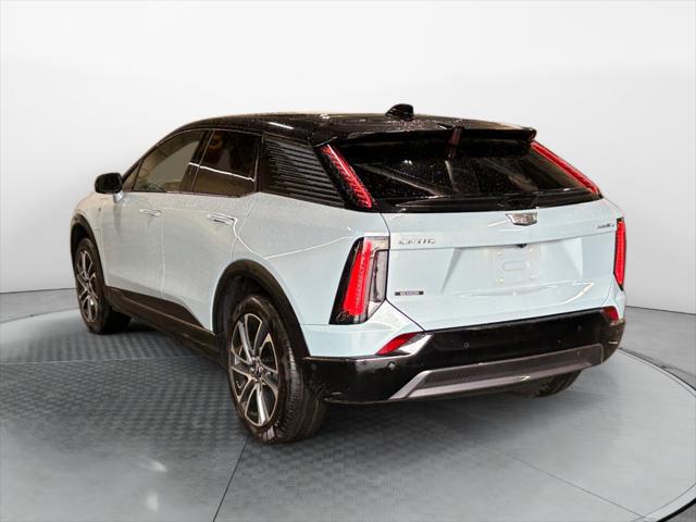 2025 Cadillac iQ Sport 2 AWD