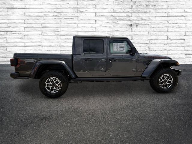 2025 Jeep Gladiator GLADIATOR RUBICON 4X4