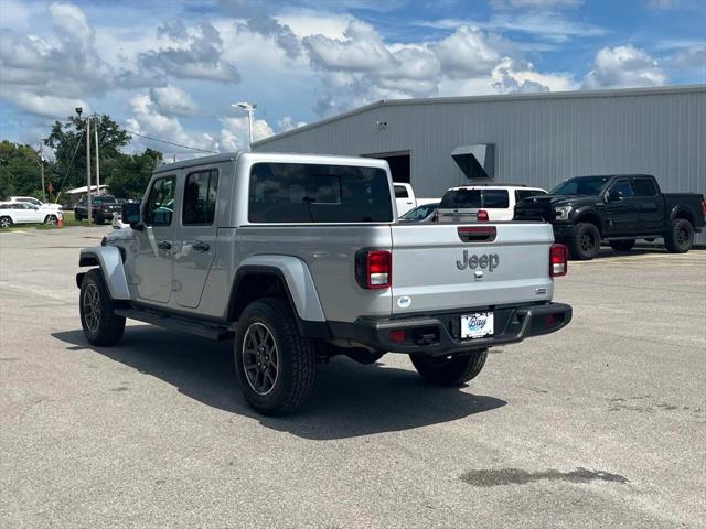 2023 Jeep Gladiator Overland 4x4