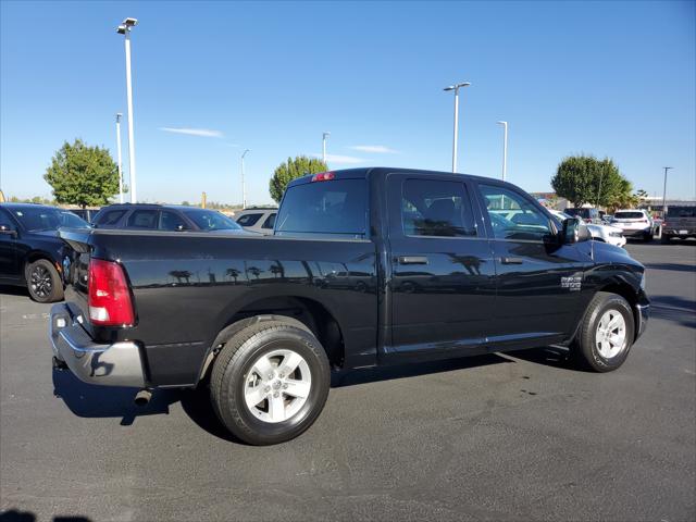 2023 RAM 1500 Classic SLT Crew Cab 4x2 57 Box