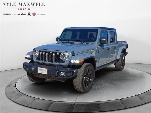 2025 Jeep Gladiator GLADIATOR NIGHTHAWK 4X4