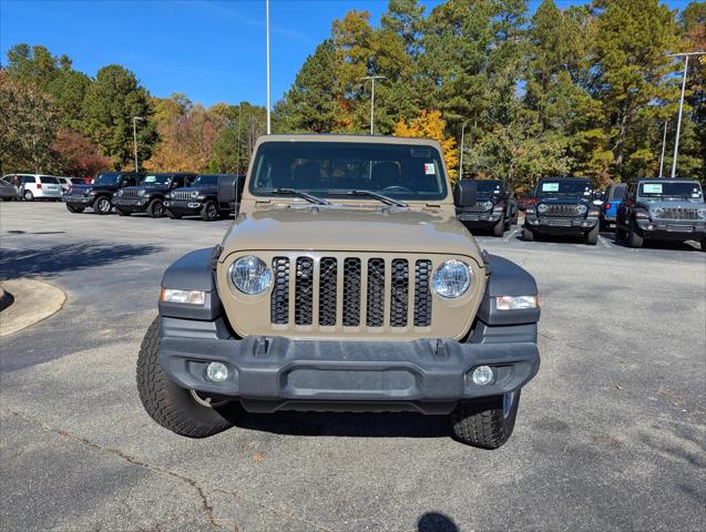 2020 Jeep Gladiator Sport S 4X4 2020 Jeep Gladiator Sport S 4X4
