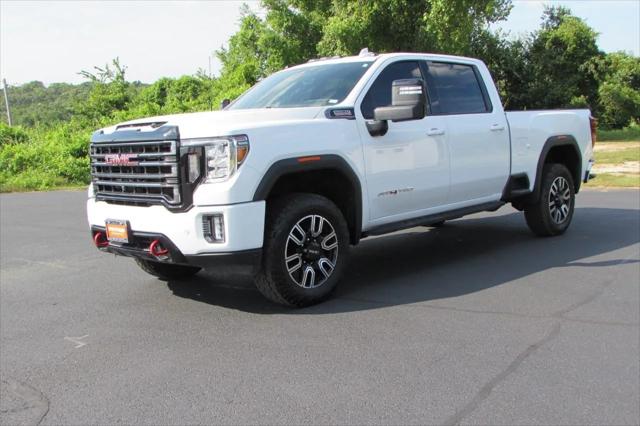 2022 GMC Sierra 2500HD 4WD Crew Cab Standard Bed AT4