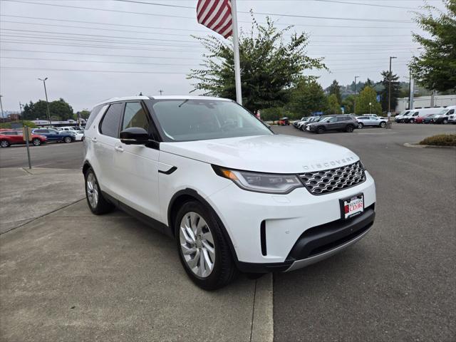 2024 Land Rover Discovery P300 S