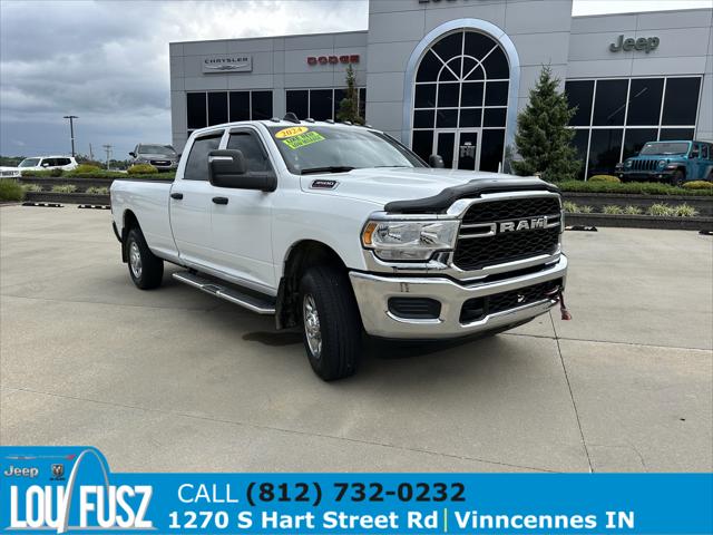 2024 RAM 3500 Tradesman Crew Cab 4x4 8 Box