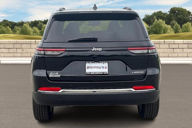 2025 Jeep Grand Cherokee GRAND CHEROKEE LAREDO X 4X4