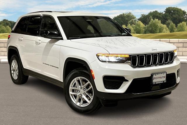 2025 Jeep Grand Cherokee GRAND CHEROKEE LAREDO X 4X4 2025 Jeep Grand Cherokee GRAND CHEROKEE LAREDO X 4X4