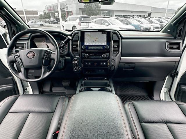 2024 Nissan TITAN Crew Cab PRO-4X 4x4