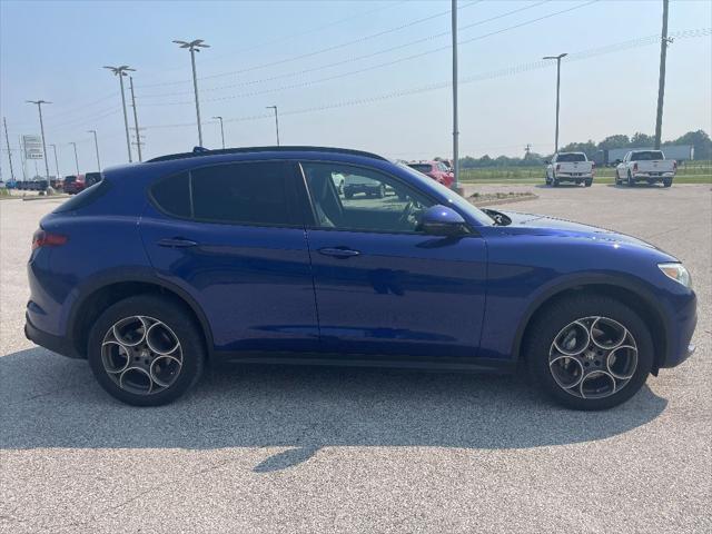 2022 Alfa Romeo Stelvio Sprint RWD