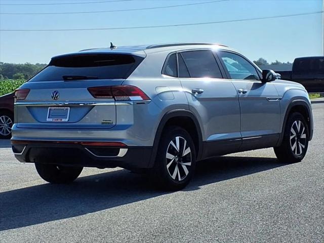 2022 Volkswagen Atlas Cross Sport 2.0T SE