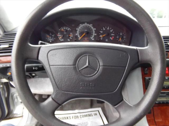 1997 Mercedes-Benz S 320 Base LWB