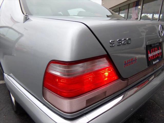 1997 Mercedes-Benz S 320 Base LWB