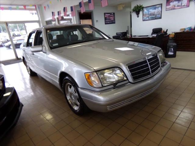 1997 Mercedes-Benz S 320 Base LWB