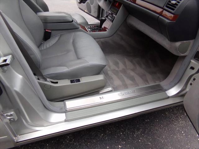 1997 Mercedes-Benz S 320 Base LWB