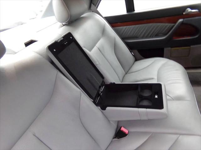 1997 Mercedes-Benz S 320 Base LWB