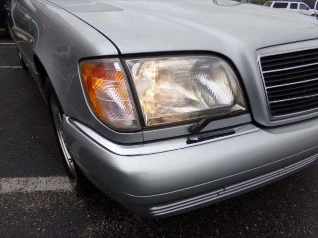1997 Mercedes-Benz S 320 Base LWB