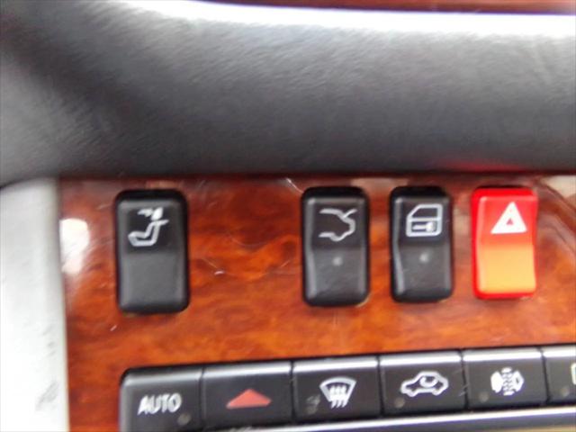 1997 Mercedes-Benz S 320 Base LWB