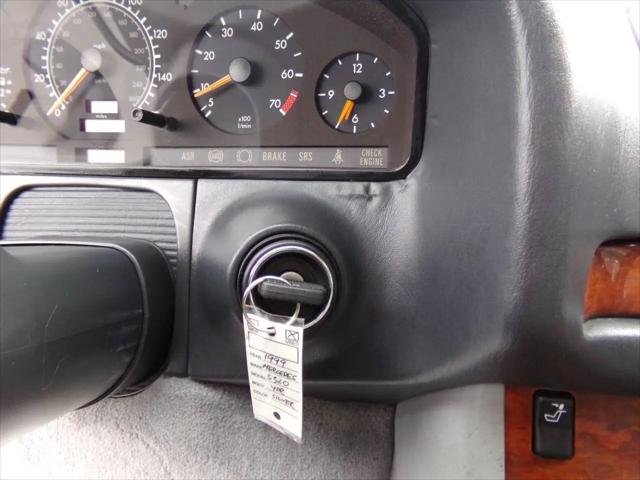 1997 Mercedes-Benz S 320 Base LWB
