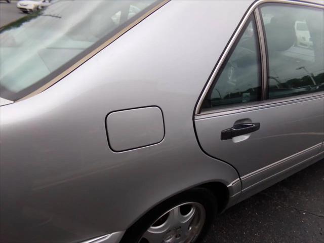 1997 Mercedes-Benz S 320 Base LWB