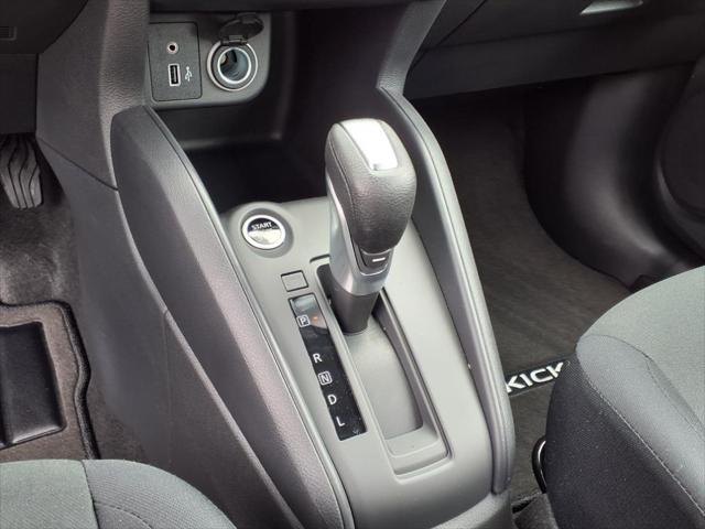 2025 Nissan Kicks S