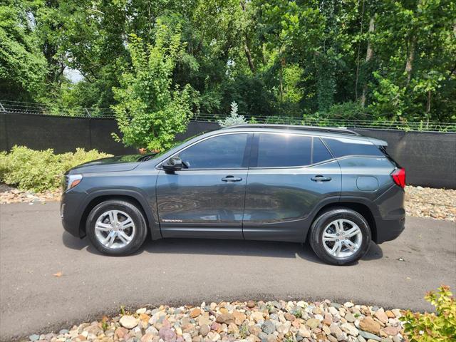 2020 GMC Terrain FWD SLE 2020 GMC Terrain FWD SLE