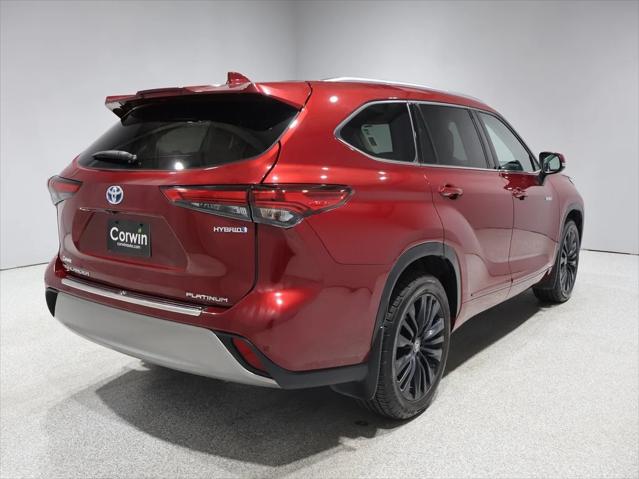 2020 Toyota Highlander Hybrid Platinum