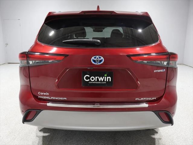 2020 Toyota Highlander Hybrid Platinum