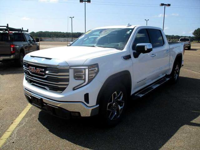 2025 GMC Sierra 1500 4WD Crew Cab Short Box SLT