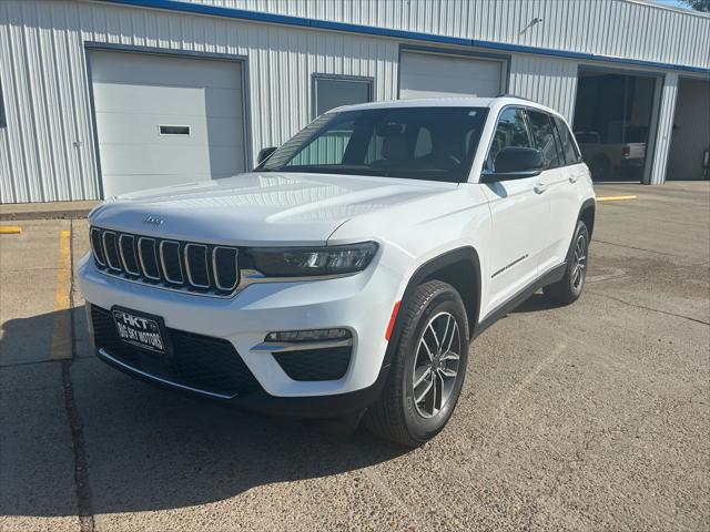 2024 Jeep Grand Cherokee Limited 4x4 2024 Jeep Grand Cherokee Limited 4x4
