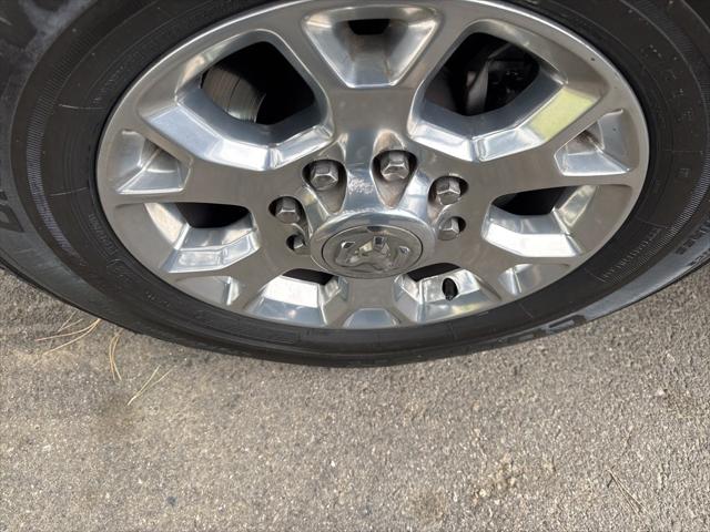 2019 RAM 3500 Laramie Crew Cab 4x4 64 Box 2019 RAM 3500 Laramie Crew Cab 4x4 64 Box