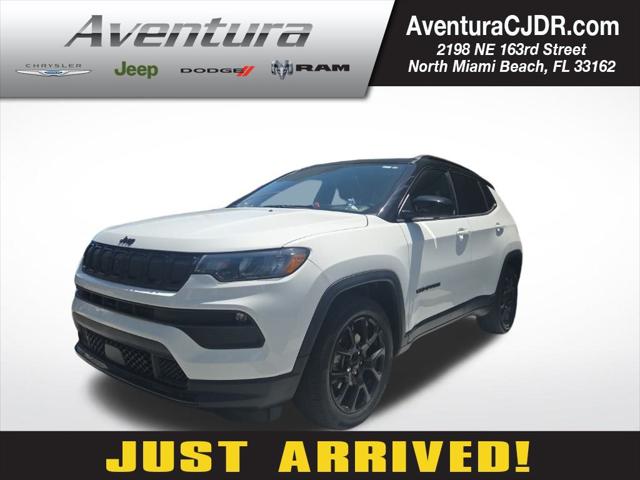 2022 Jeep Compass Altitude FWD