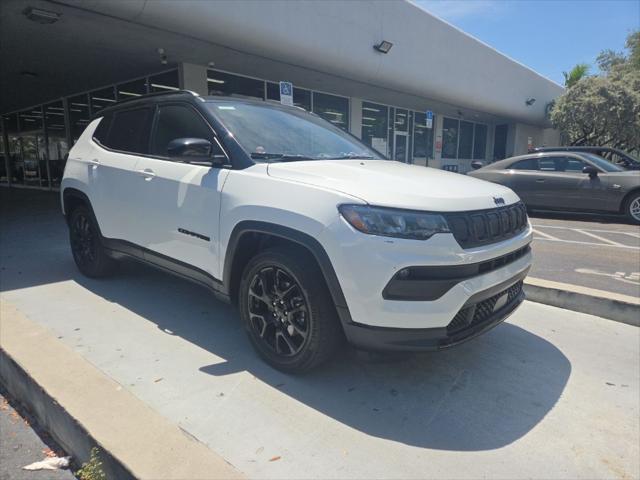 2022 Jeep Compass Altitude FWD