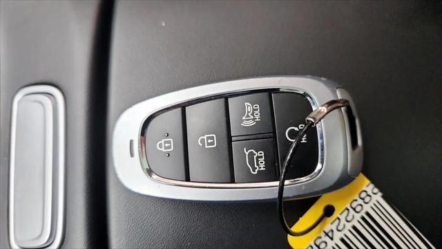 2022 Hyundai Santa Fe Hybrid SEL Premium
