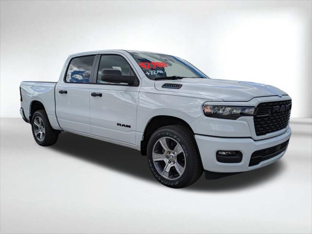 2025 RAM Ram 1500 RAM 1500 TRADESMAN CREW CAB 4X2 57 BOX