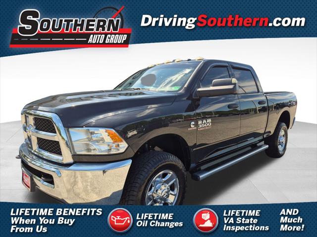 2018 RAM 3500 Tradesman Crew Cab 4x4 64 Box