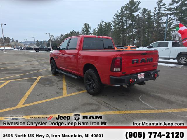 2017 RAM 1500 Night Crew Cab 4x4 57 Box