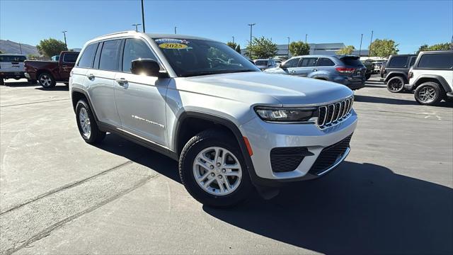 2025 Jeep Grand Cherokee Laredo 4x4 2025 Jeep Grand Cherokee Laredo 4x4