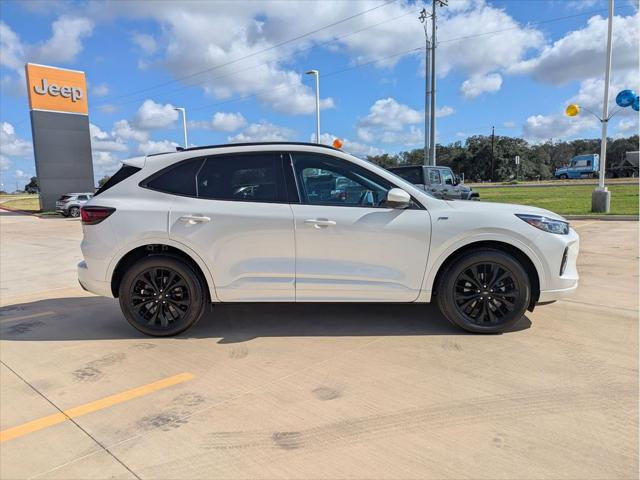 2023 Ford Escape ST-Line Elite