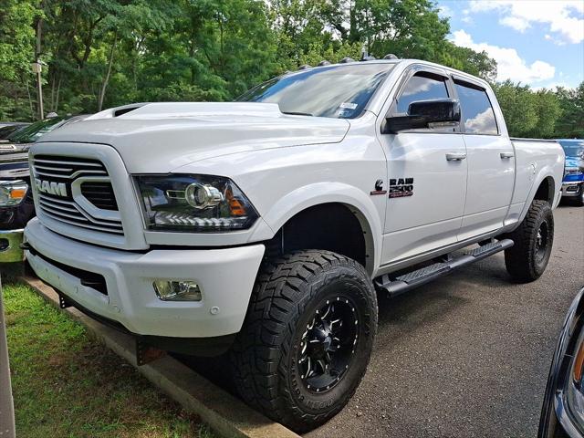 2018 RAM 2500 Laramie Crew Cab 4x4 64 Box