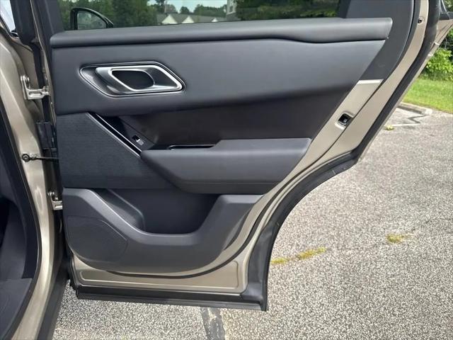 2026 Land Rover Range Rover Velar P250 Dynamic SE