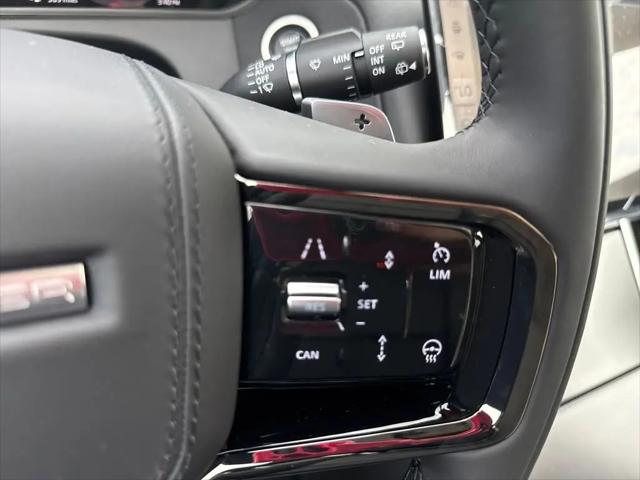 2026 Land Rover Range Rover Velar P250 Dynamic SE