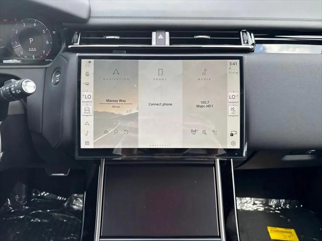 2026 Land Rover Range Rover Velar P250 Dynamic SE
