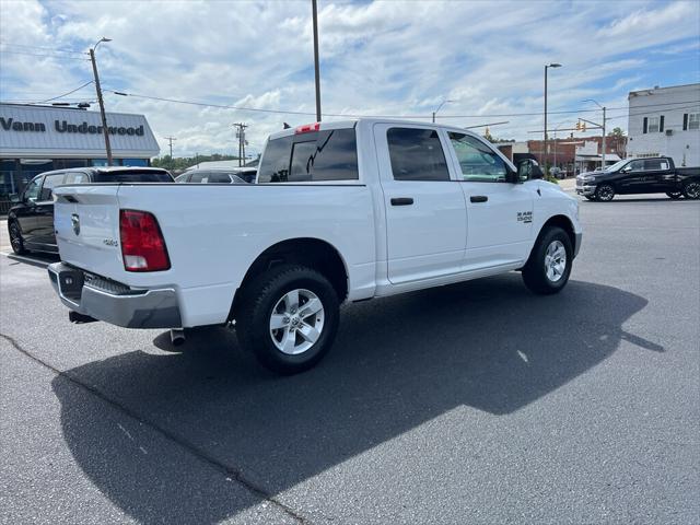 2023 RAM 1500 Classic SLT Crew Cab 4x4 57 Box