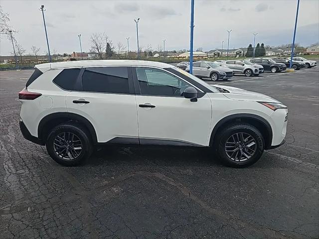 2023 Nissan Rogue S FWD