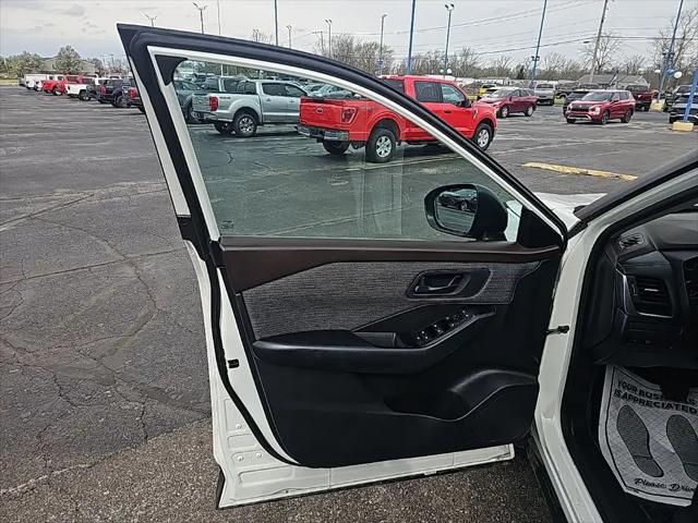 2023 Nissan Rogue S FWD